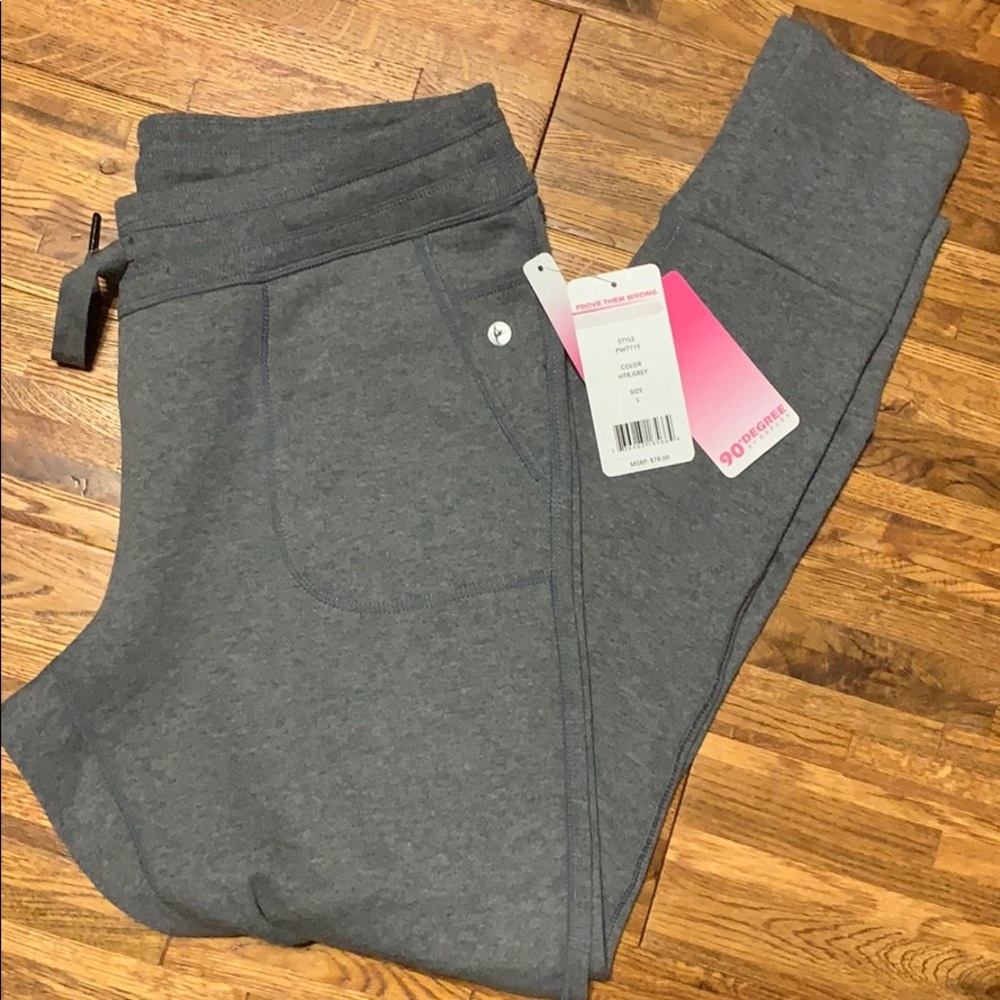 90 degrees by reflex Joggers